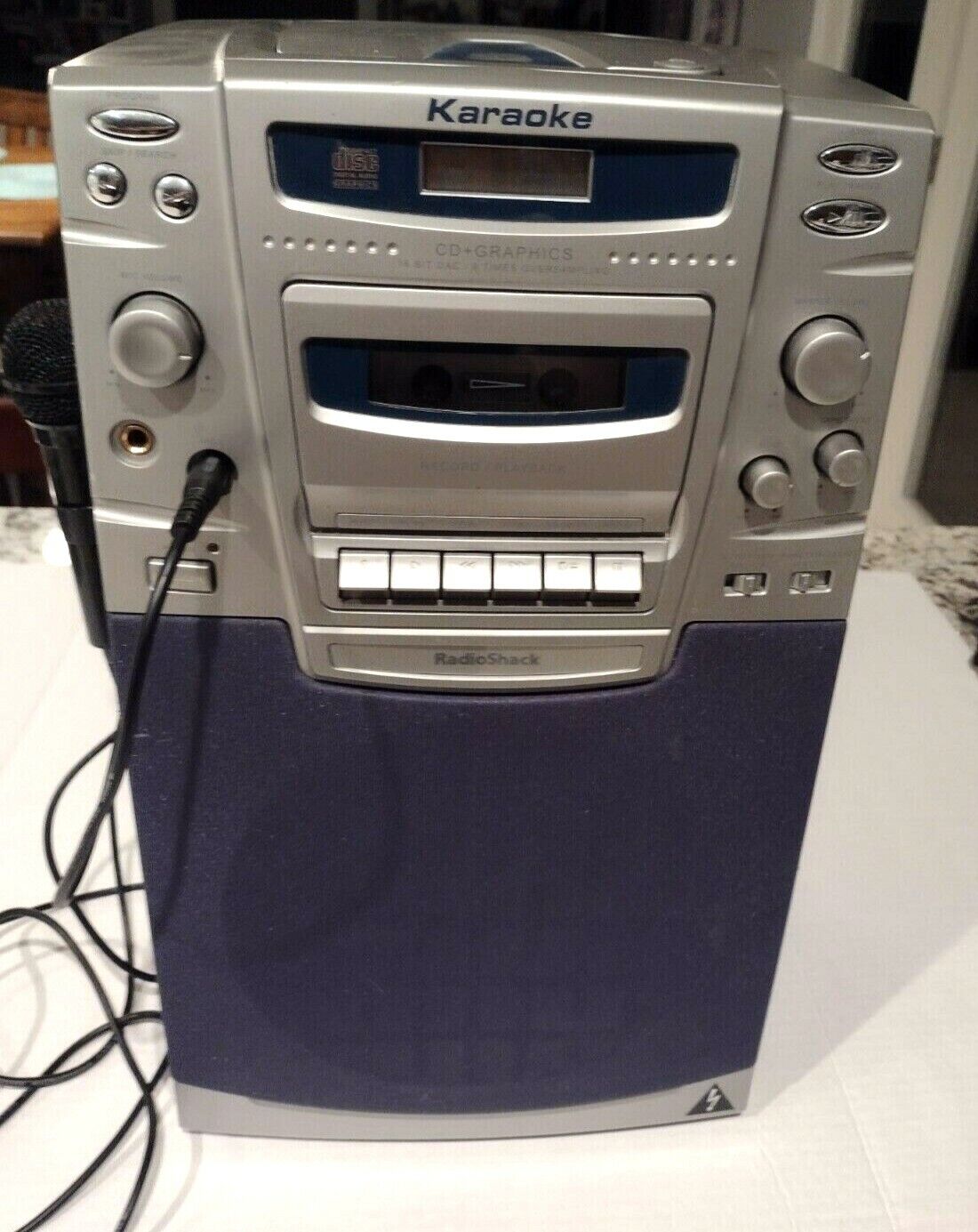 Radioshack Karaoke Cd Plus Graphics Cd + G Sing Along Microphone Model 32-1171