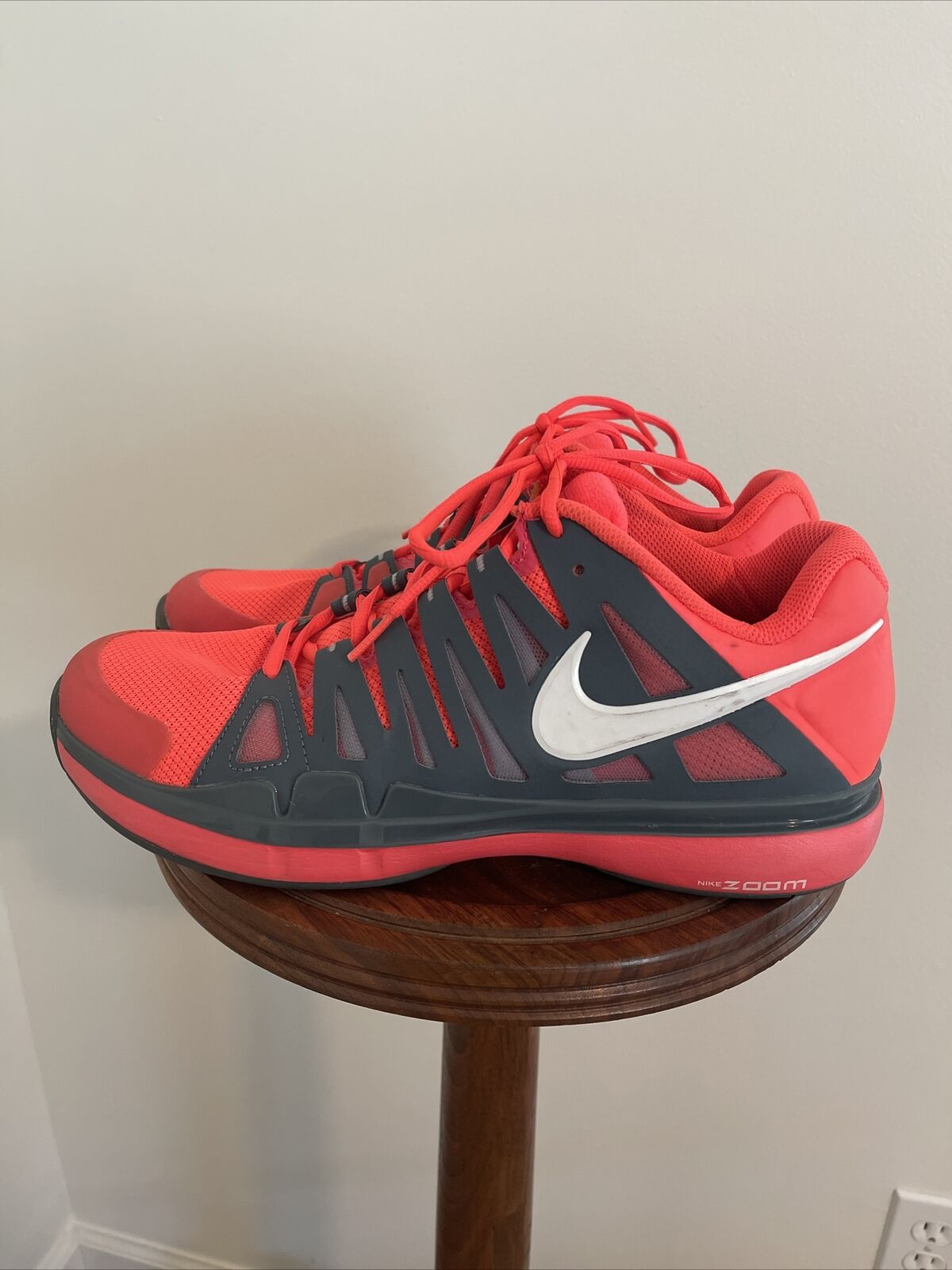 Nike Mens Zoom Vapor 9 Tour Tennis Court Shoes Roger Federer Sz 10 M 488000-614