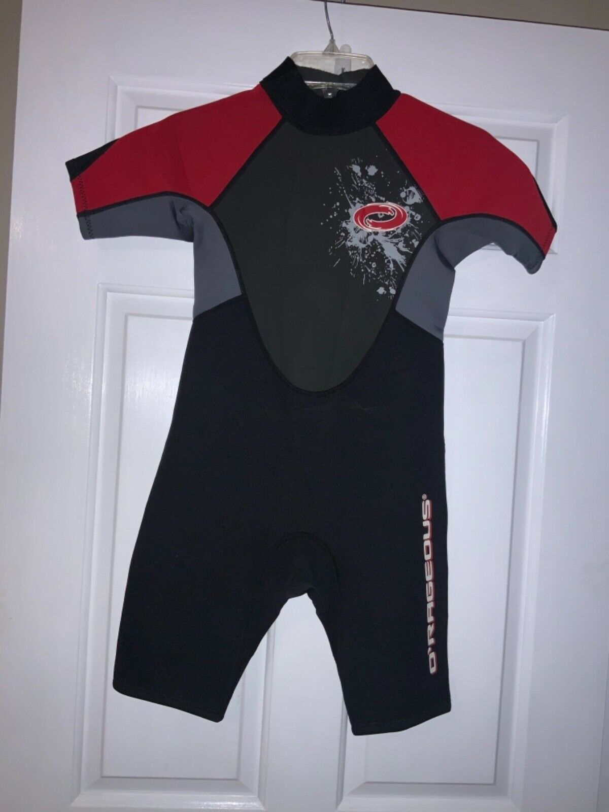 🌸 O’rageous  Red/ Black/ Gray Wetsuit Size 12-14 New 🌸
